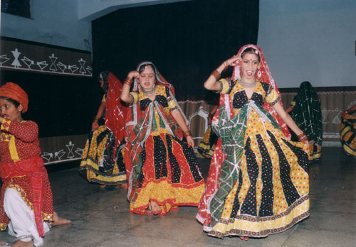 Chari Dance